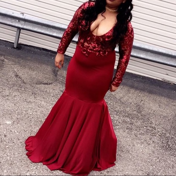 Prom Dress - Picture 2 of 5